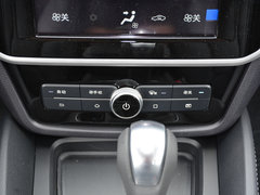 2018款 1.5T 自动智联精英型 6座