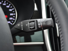 2018款 1.5T 自动智联精英型 6座