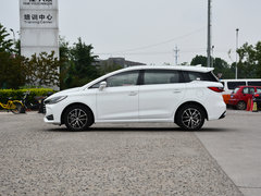 2018款 1.5T 自动智联精英型 6座