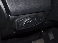 2018款 2.0T 两驱尊享版