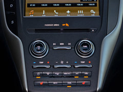 2018款 2.0T 两驱尊享版