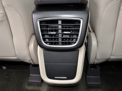2018款 2.0T 四驱尊雅版