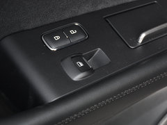2018款 2.0T 四驱尊雅版