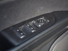 2018款 2.0T 四驱尊雅版
