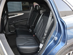 2018款 2.0T 四驱尊雅版