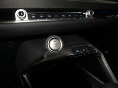 2018款 换代 蓝标 1.5T 自动超豪型