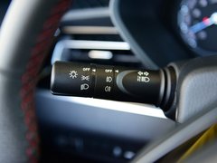 2018款 1.6L 自动豪华型