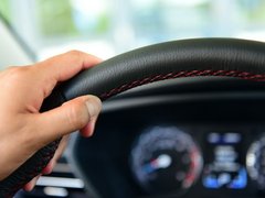 2018款 1.6L 自动豪华型