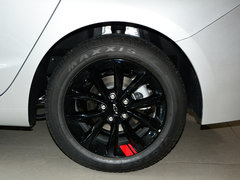 2018款  Redline 320 自动先锋版