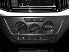 2018款 1.5L 自动标准版 国V