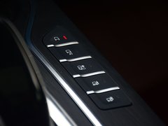 2018款 2.0T 四驱旗舰型 国V