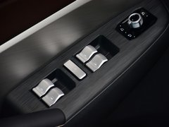 2018款 2.0T 四驱旗舰型 国V