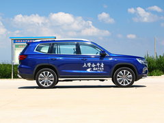 2018款 30T 四驱旗舰版