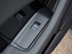 2018款 EV400 SE
