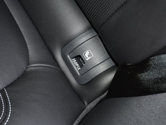 2018款 EV400 SE