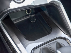 2018款 换代 蓝标 1.5T 自动豪华型