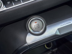 2018款 换代 蓝标 1.5T 自动豪华型