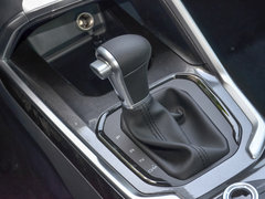 2018款 换代 蓝标 1.5T 自动豪华型