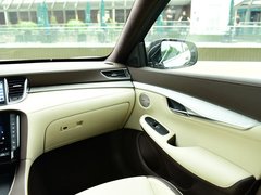 2018款 2.0T 四驱旗舰版