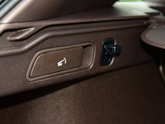 2018款 2.0T 四驱旗舰版