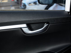 2018款 1.6L 自动逸享型