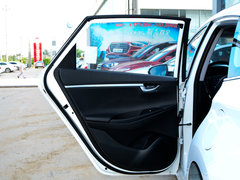 2018款 1.6L 自动逸享型