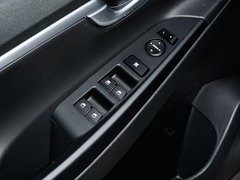 2018款 1.6L 自动逸享型