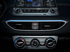 2018款 1.6L 自动逸享型