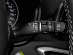 2018款 1.6L 自动逸享型
