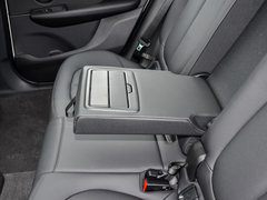 2018款 218i 领先型