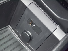 2018款 218i 领先型