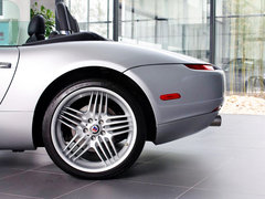 2005款 5.0 手动型