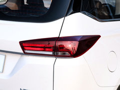 2018款 1.5L 手动精英型 国V