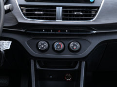 2018款 1.5L 手动精英型 国V