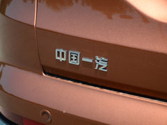2018款 1.5L 手动舒适型