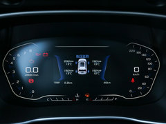 2018款 1.8L 手动4G互联尊贵型