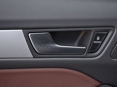 2018款 典藏版 40 TFSI 技术型                      