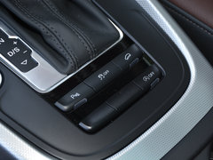 2018款 典藏版 40 TFSI 技术型                      