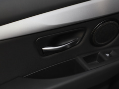 2019款 220i 领先型