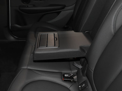 2019款 220i 领先型