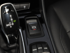 2019款 220i 领先型