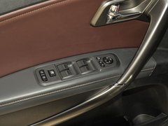 2018款 Live版 1.8T 自动旗舰型