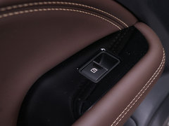 2019款 235T 手动舒适版