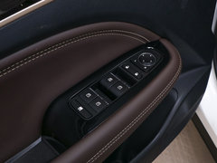 2019款 235T 手动舒适版