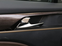 2019款 235T 手动舒适版