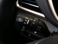 2019款 235T 手动舒适版
