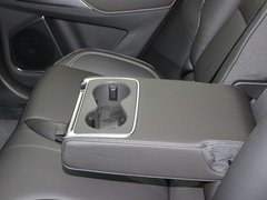 2018款 2.0T 两驱型+版