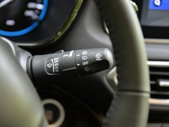 2018款 235T 自动两驱至尊版