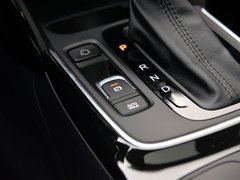 2018款 235T 自动两驱至尊版