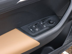 2018款 1.5L 手动舒适版 国V